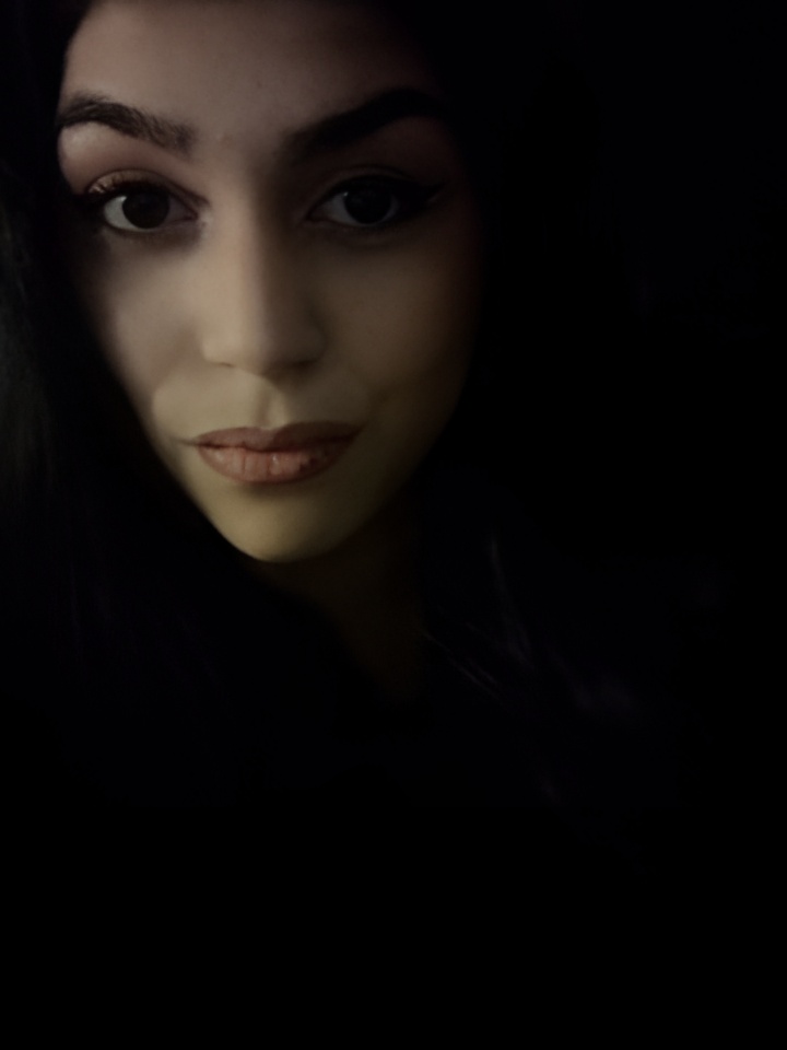 Лера привлекальеная девушка из Бердянска цена от 3000 руб