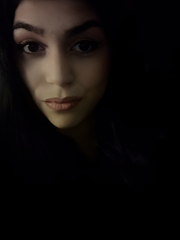 Лера привлекательная девушка из Бердянска цена от 3000 руб