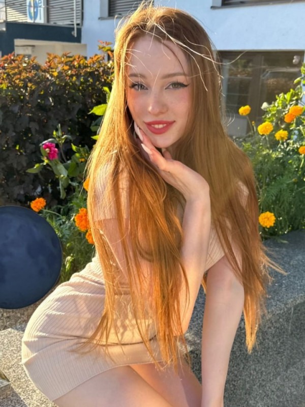 Яночка привлекательная девушка из Бердянска цена от 7000 руб