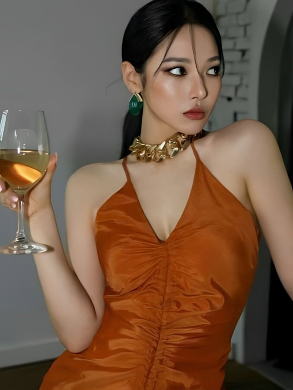 Шаха привлекательная девушка из Бердянска цена от 10000 руб